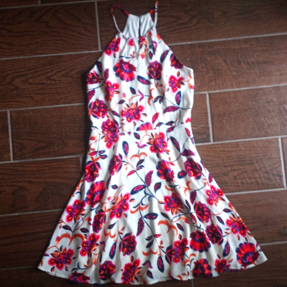 Express BEAUTIFUL Sundress (LOOK@ALLPHOTOS) NWOT